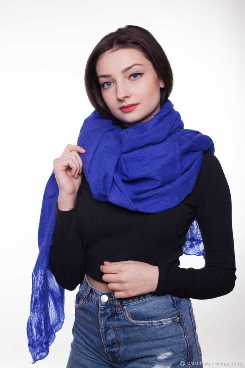 3d60d7c4e4e761ec3208689a77vz-aksessuary-sinij-palantin1.jpg